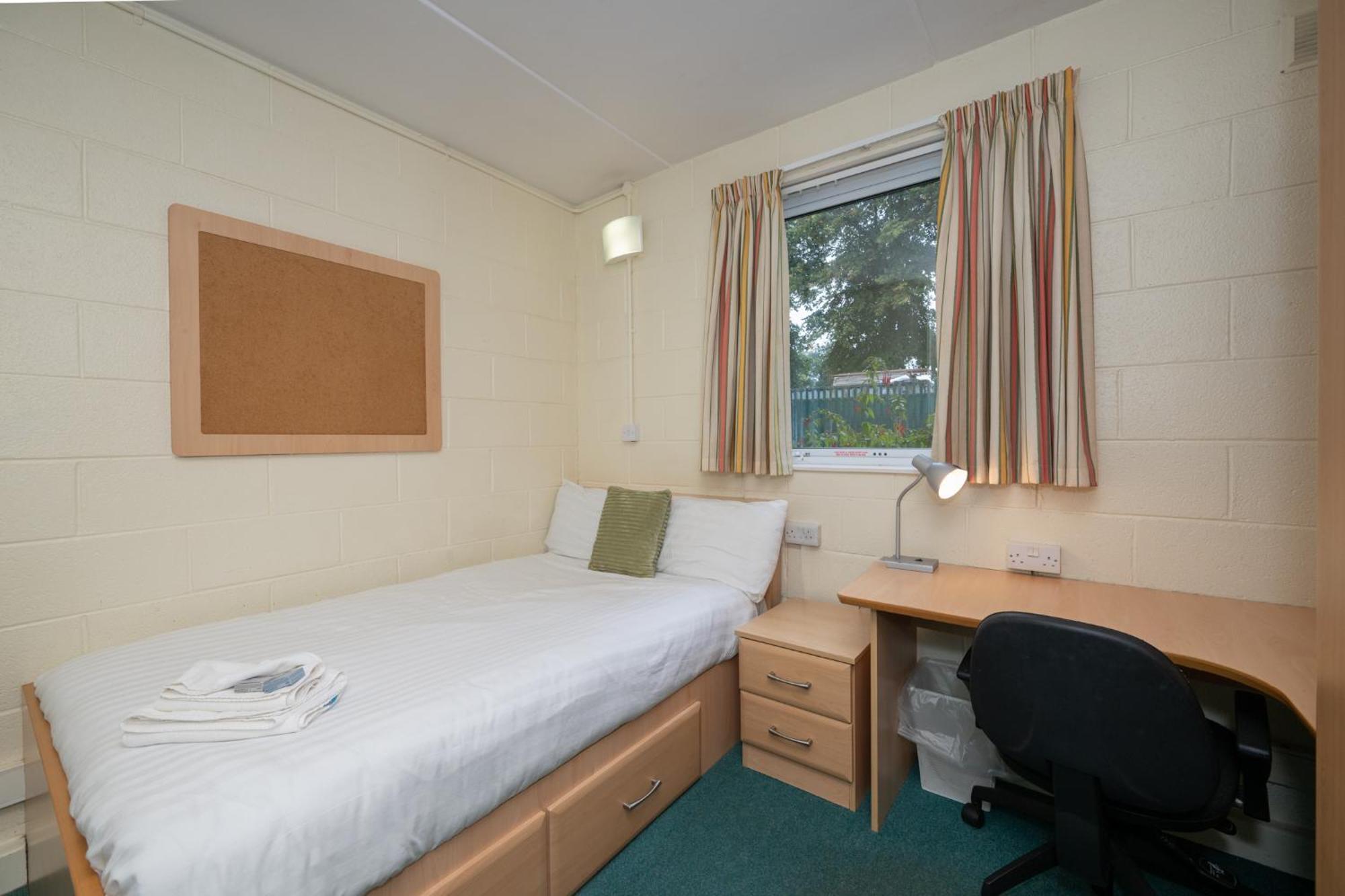 Castlewhite - Ucc Summer Beds Cork Ngoại thất bức ảnh